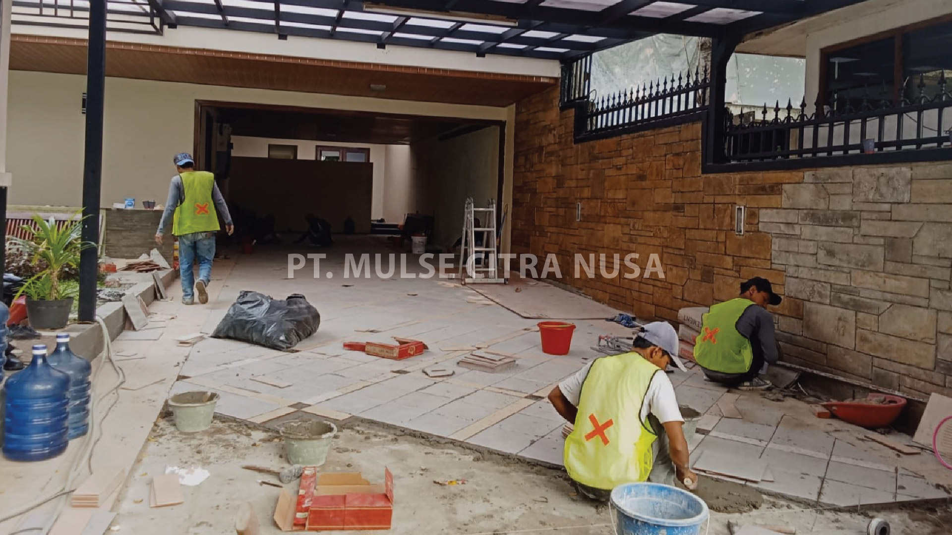 Renovasi Garasi Rumah