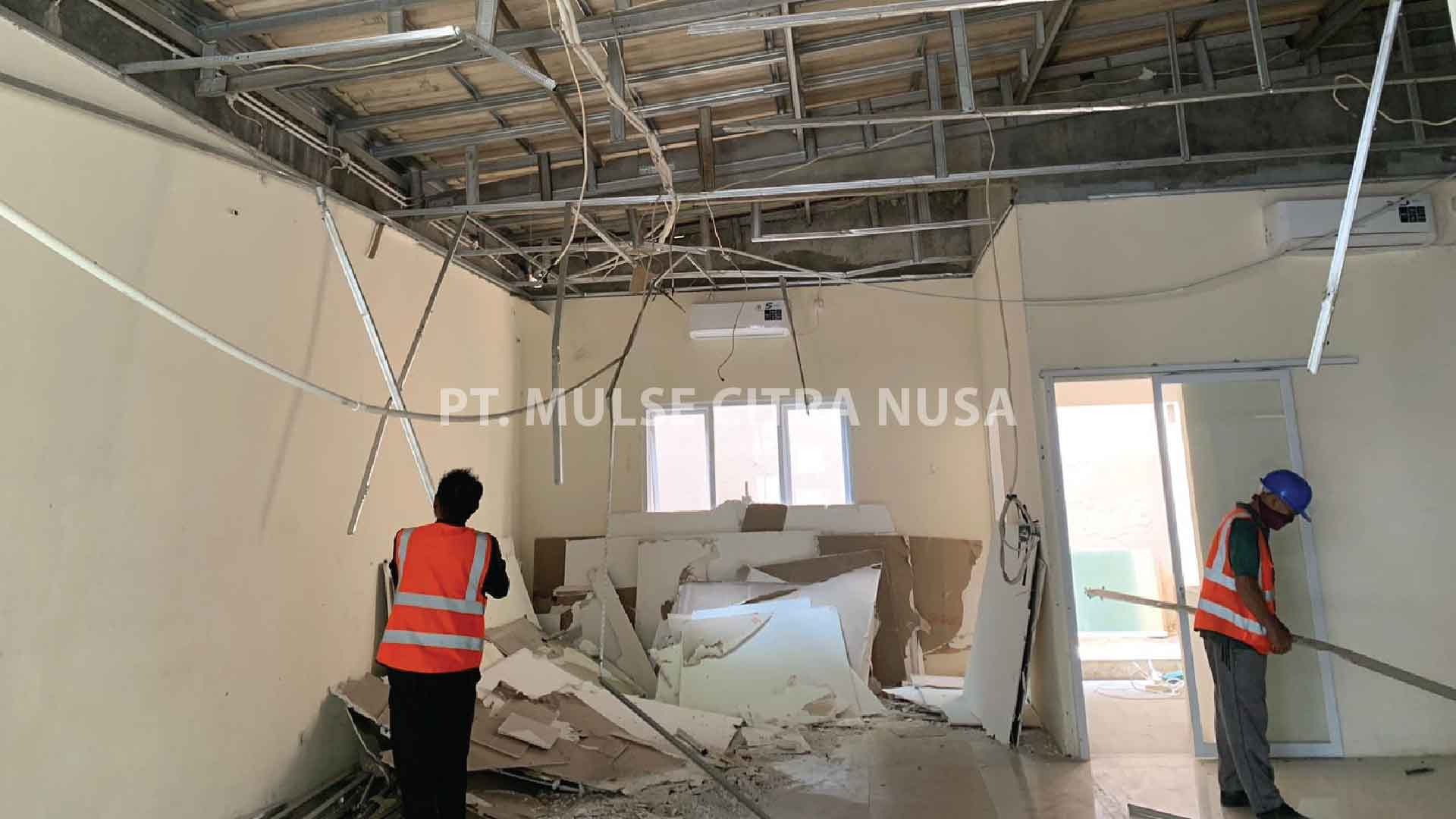 Pembuatan Klinik Area Kantor